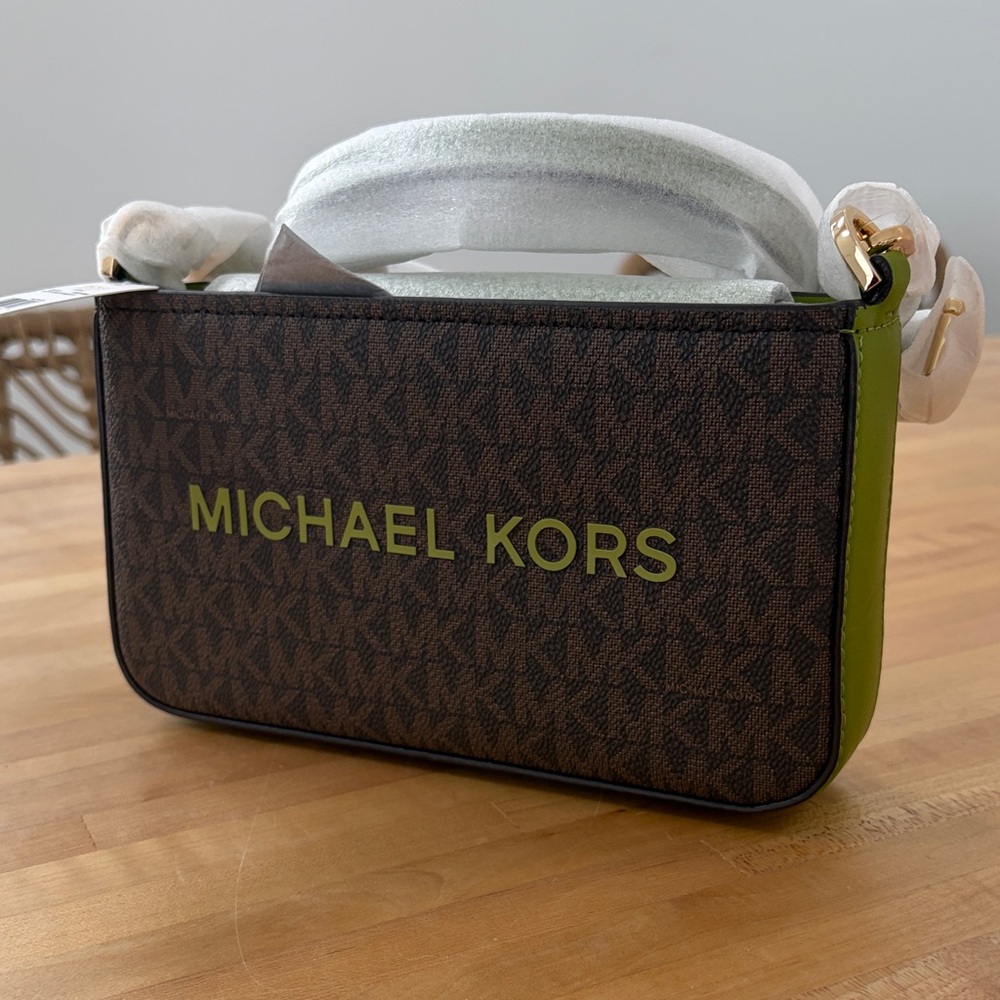 Michael Kors Black and Green Belt Bag